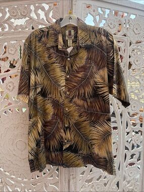Tori Richard Brown Tan Palm Leaf Print Cotton Hawaiian Shirt Made in Hawaii USA